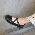 Туфли женские кожаные, на низком каблуке, с ремешком и пряжкой, 9055C