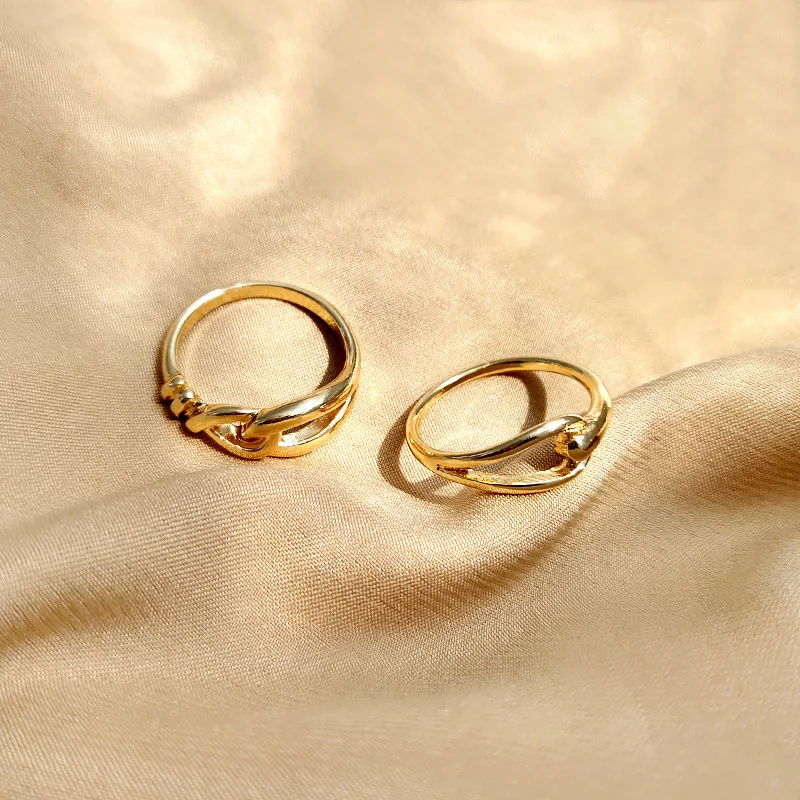 

A set of fashion knotted rings. Ins fashion trendy design index finger ring personalized jewelry
