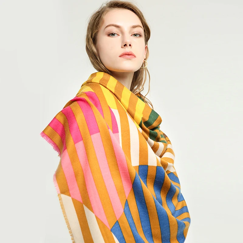 

1PCS Hi-Q lady wraps Islamic bandana Muslim hijab Viscose Long muffler Solid shalws Fashion Striped winter scarf Elegant scarves