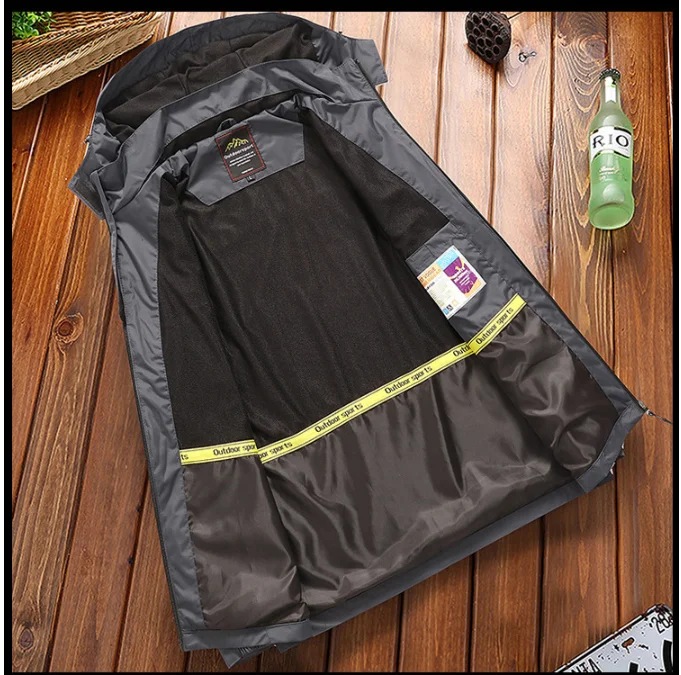 Качественная мужская зимняя ветровка куртка туристическая верхняя одежда