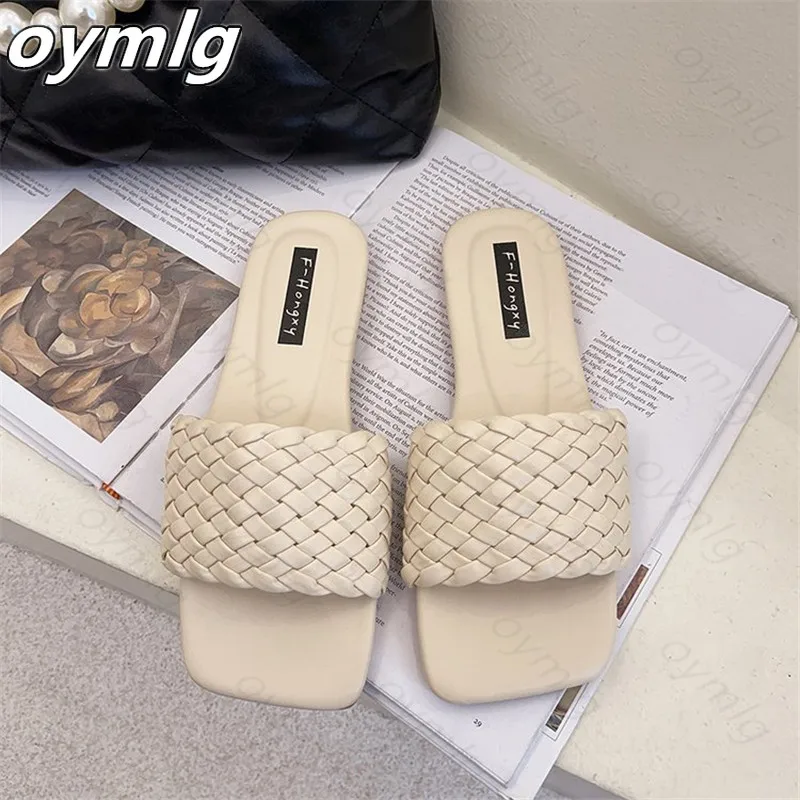 

2021 summer new style woven flat-bottom one-word drag square toe open-toe outer wear fashionable sandals beach women's shoes