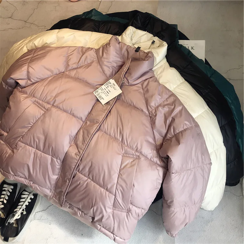 Женское зимнее пальто с рукавами реглан теплое короткое из плотного хлопка