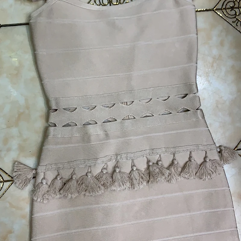 

Maxi Hollow Out Bandage Dress tight Sexy off shoulder Sleeveless Tassel Club Dress Fringe Celebrity Evening Party Dress Women
