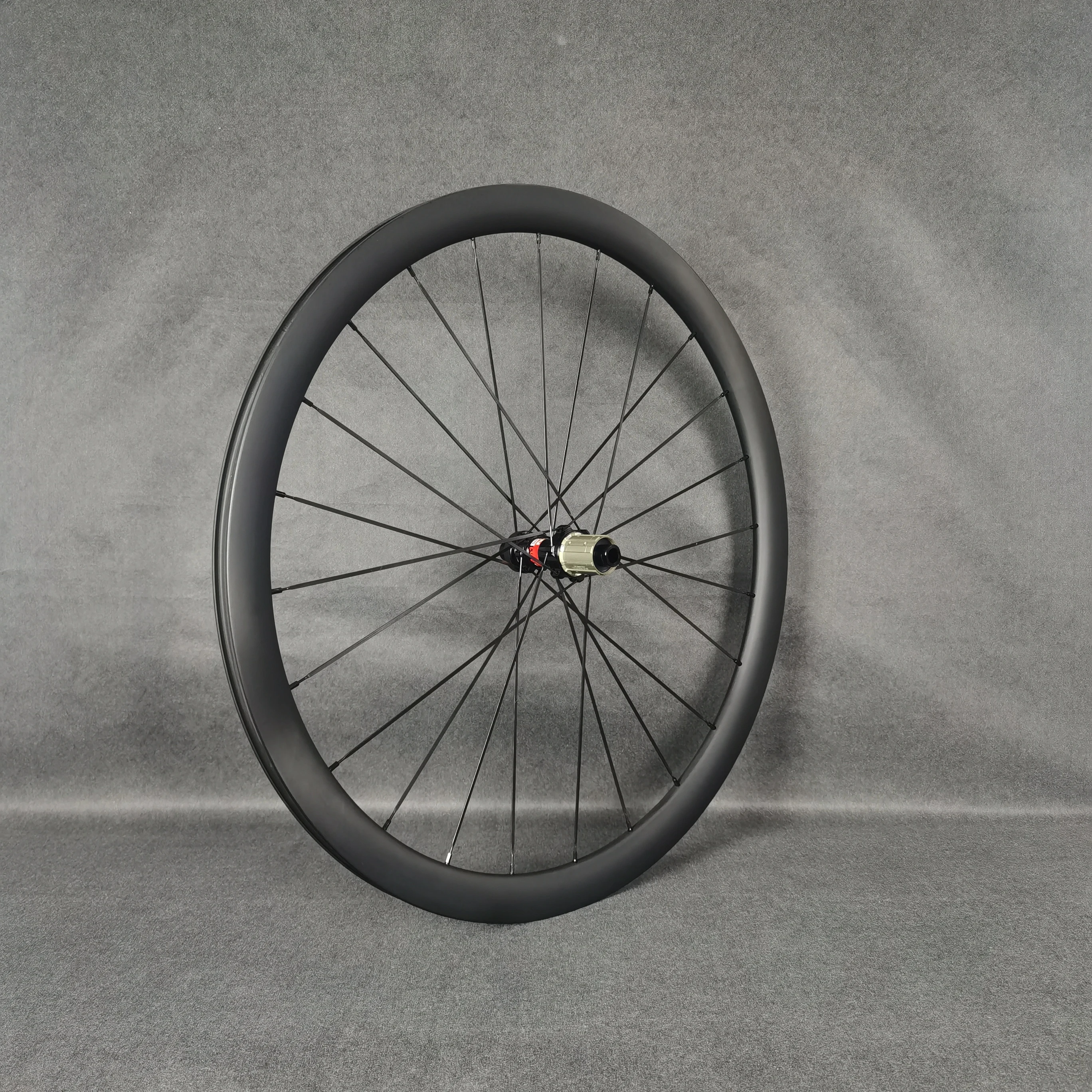 700C дорога дисковый тормоз колеса углерода 38 мм Глубина 23/25 ширина велосипеда