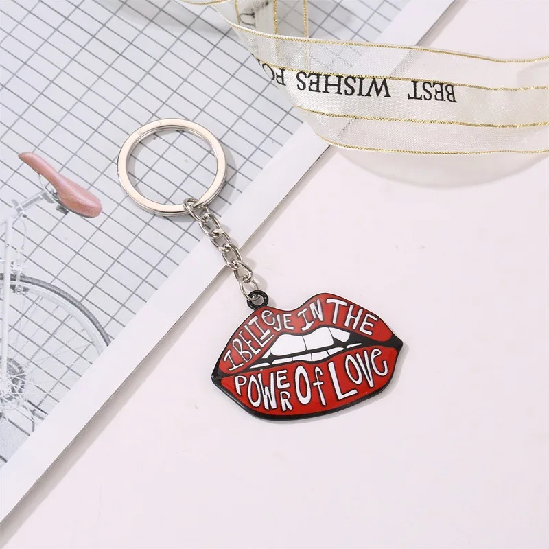 Trendy Letter Red Lip Keychain Women Men Statement Metal Mouth Key Ring Couple Chain Bag Accessory Gifts Creative Jewelry | Украшения и