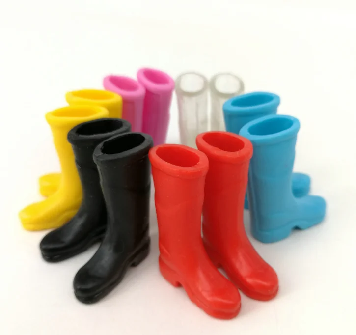 

1:12 Dollhouse Miniature Rain boots Decoration Mini Furniture Accessories Garden Kit