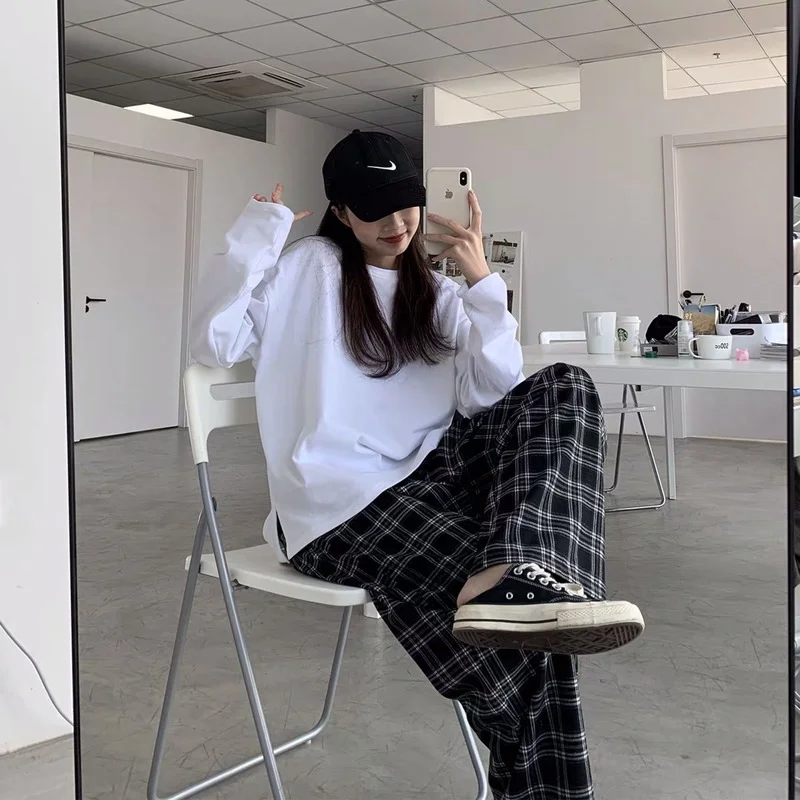 

Women Korean Fashion Black Plaid Pants Women Harajuku Checked Trousers Plus Size Wide Leg Pants Streetwear Jogger Oversized