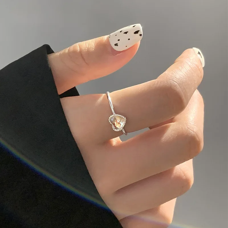 

PANJBJ 925 Sterling Silver Gradient Moonlight Gemstone Love Heart Open Ring Female Heart-shaped Index Finger Ring Gift