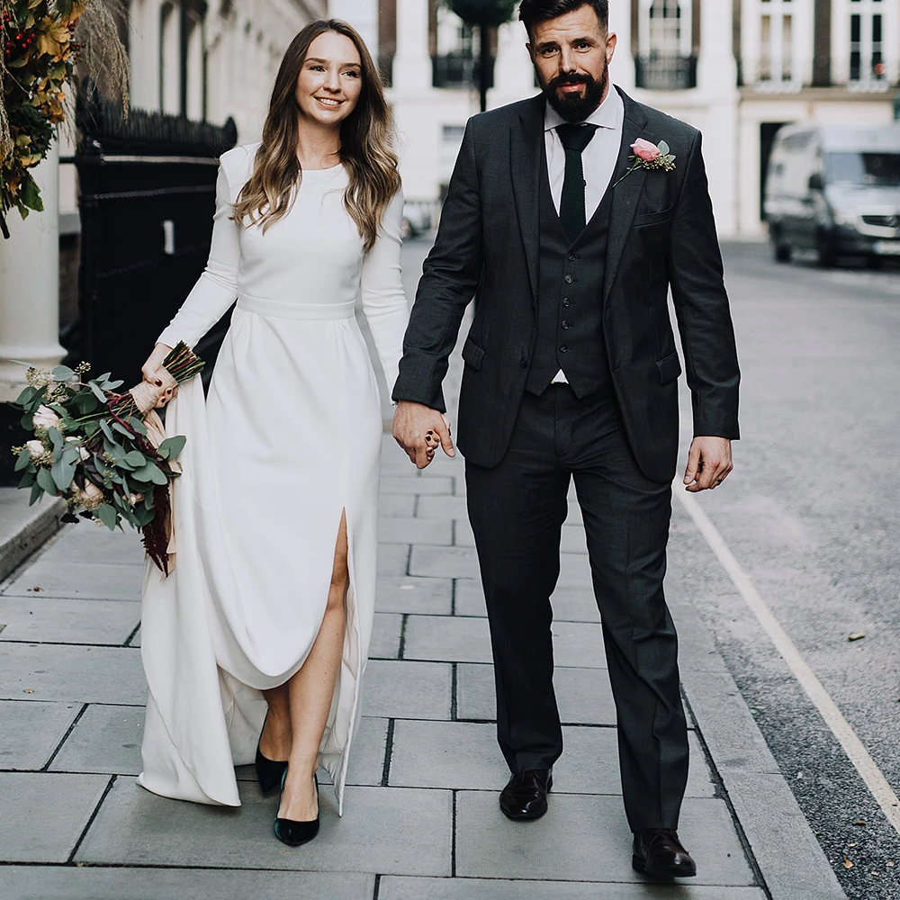 

Scoop Sheath Satin Simple Bridal Gowns 2021 Custom Made Cheap Sash V Backless Long Sleeves Ivory Front Split Mini Wedding Dress