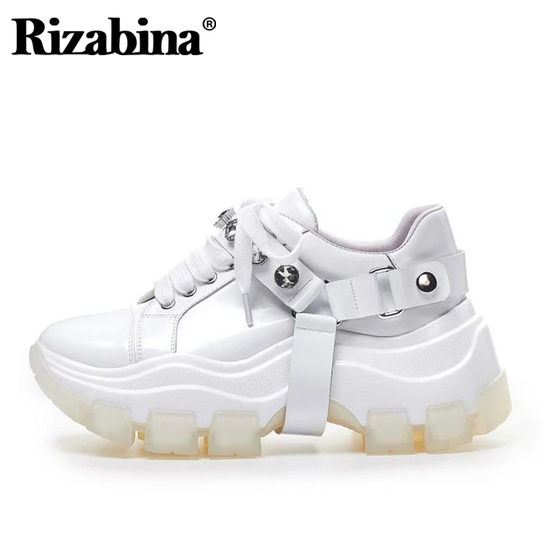 Женские кроссовки на толстой платформе RIZABINA модные из натуральной кожи со