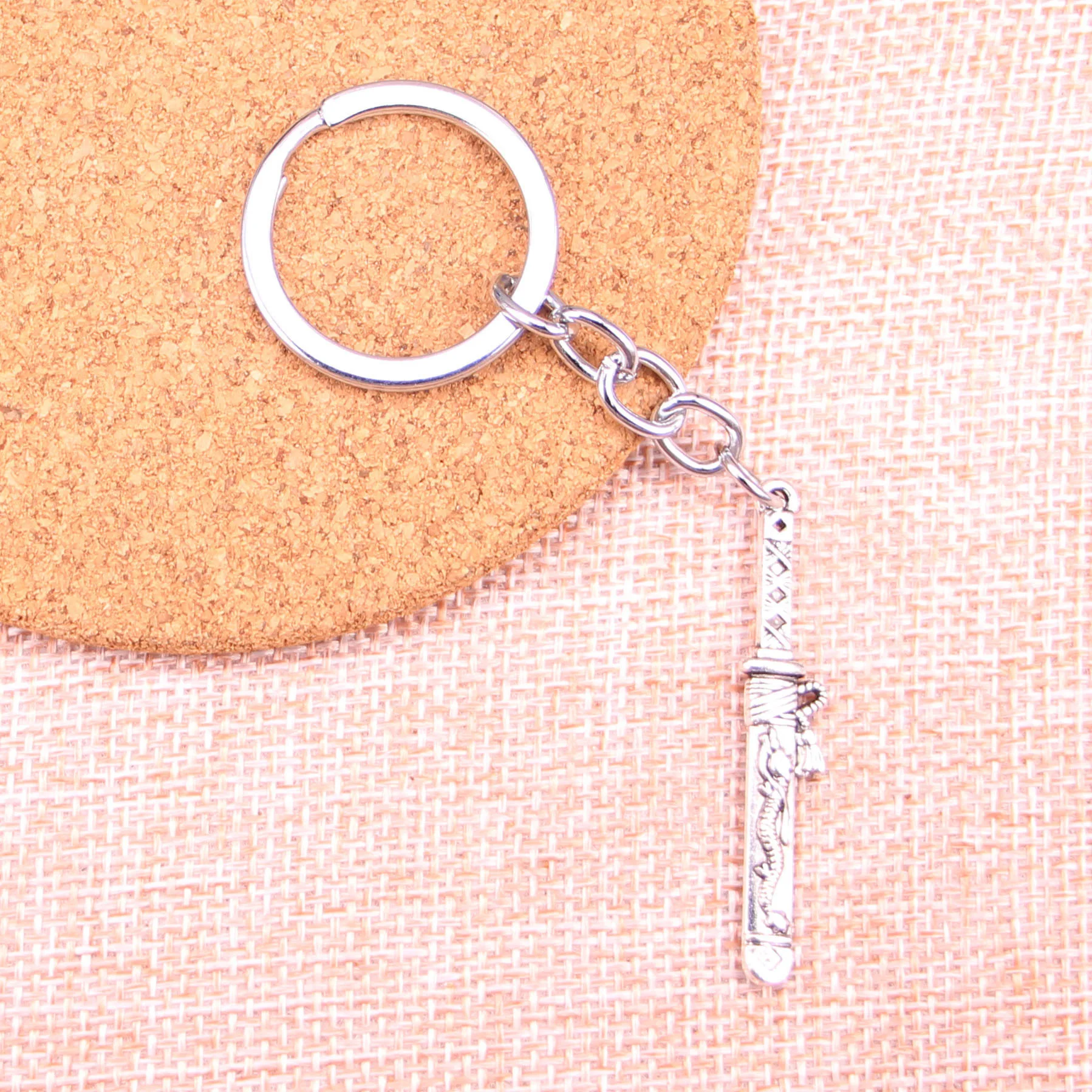 Модный 44*8 мм самурайский меч в футляре брелок для сумок маленький подарок ключей