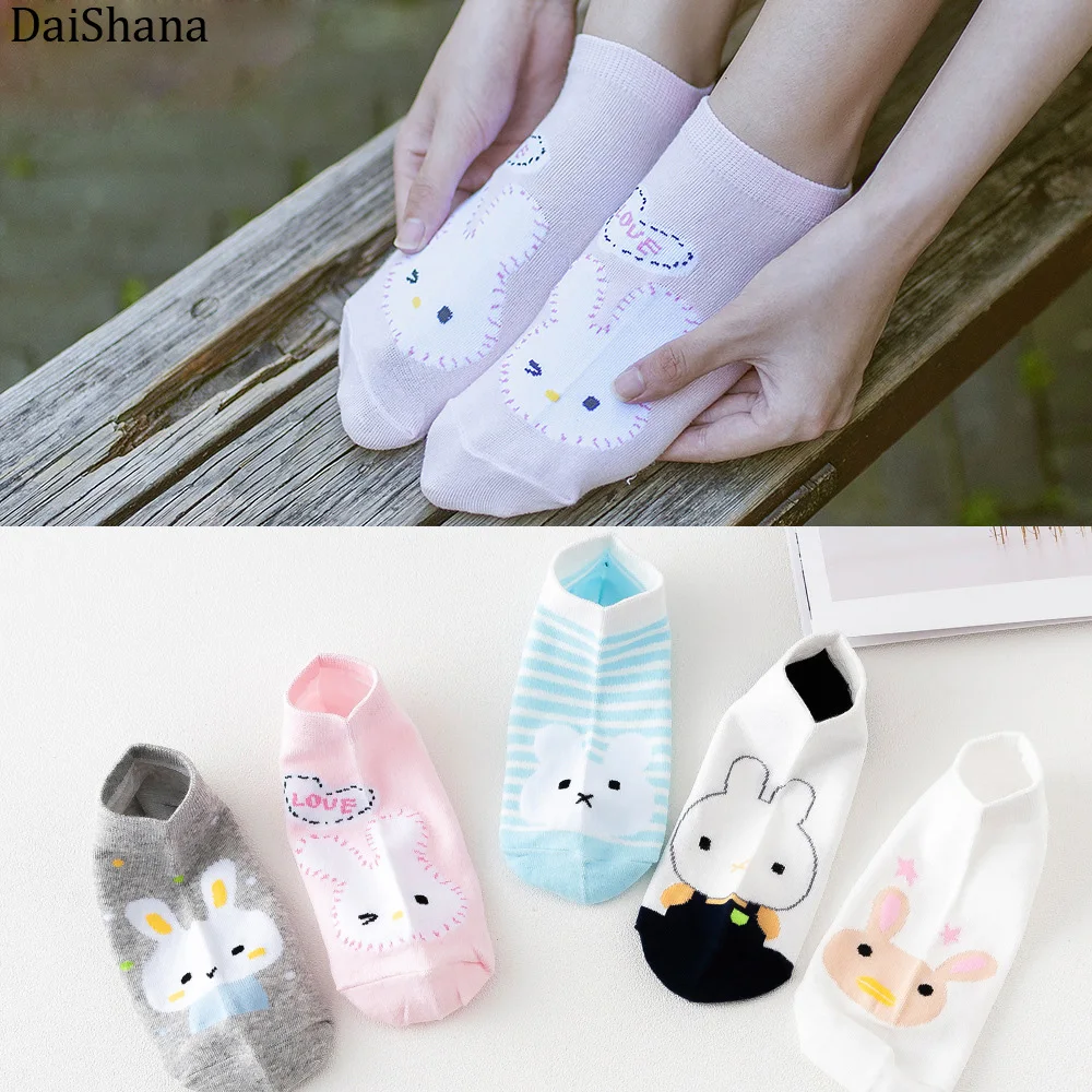 5 Pairs Autumn Winter Cartoon Cotton Fashion Animals Women Socks Rabbit Fox Dog Panda Cute Kawayi Happy Funny Socks Girls Socks.
