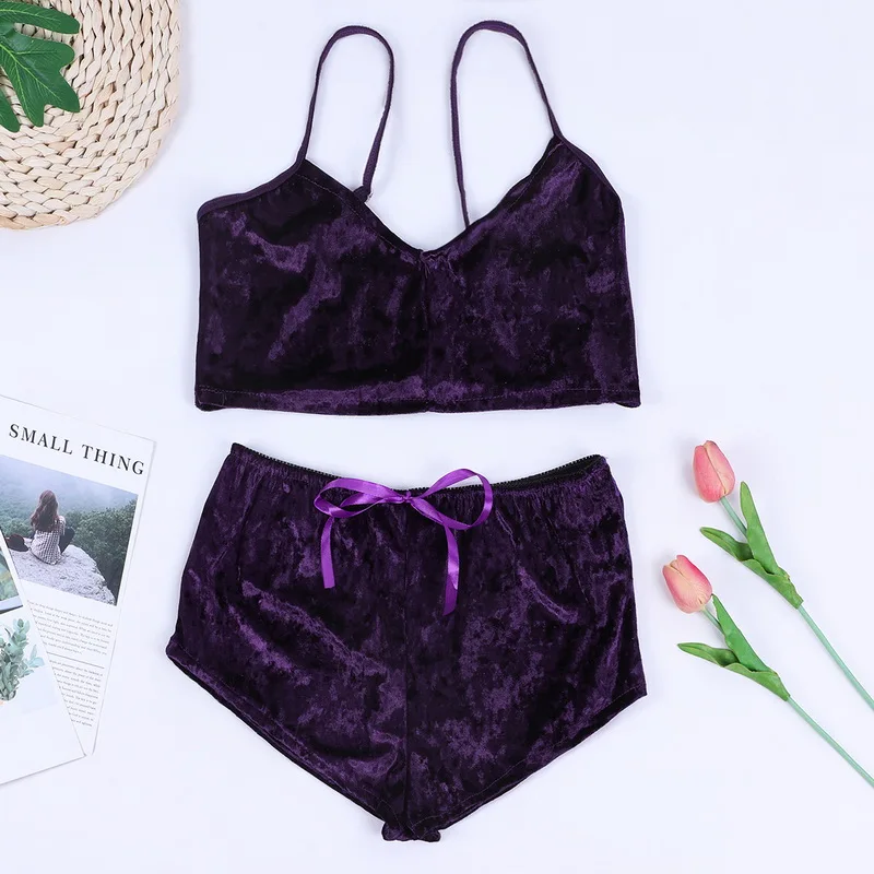 Комплект женского бархатного нижнего белья из двух предметов топ и штаны |