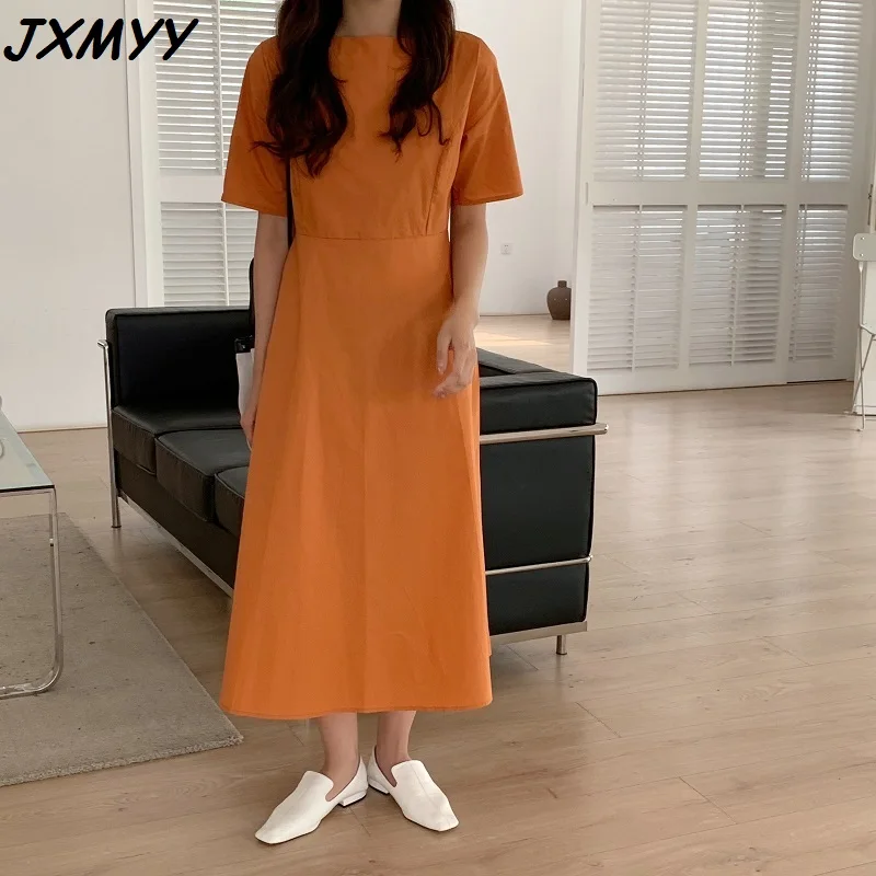 

2021 fashion women's French temperament simple solid color waist slimming mid-length dress in five colors JXMYY