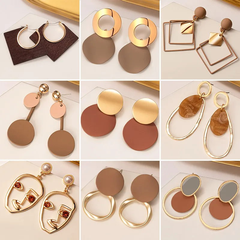 

CanZe Korean Statement Round Earrings For Women Geometric Gold Shell Fluff Dangle Drop Earrings Brincos 2021 Fashion Jewelry