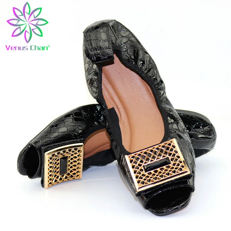 Обувь в африканском стиле летние туфли на низком каблуке серебристого цвета