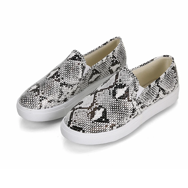 

Women Designer Leopard Snake Casual Shoes High Quality Fashion Outdoor Girls Slip-On Flat Sneakers De Mujer Tenis Feminino