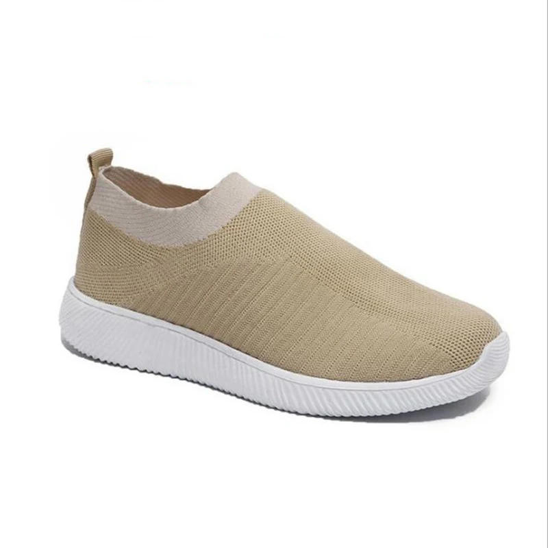 

New high quality wholesale moms shoes flying socks womens shoes cross border leisure soled sports shoes elderly shoes 18