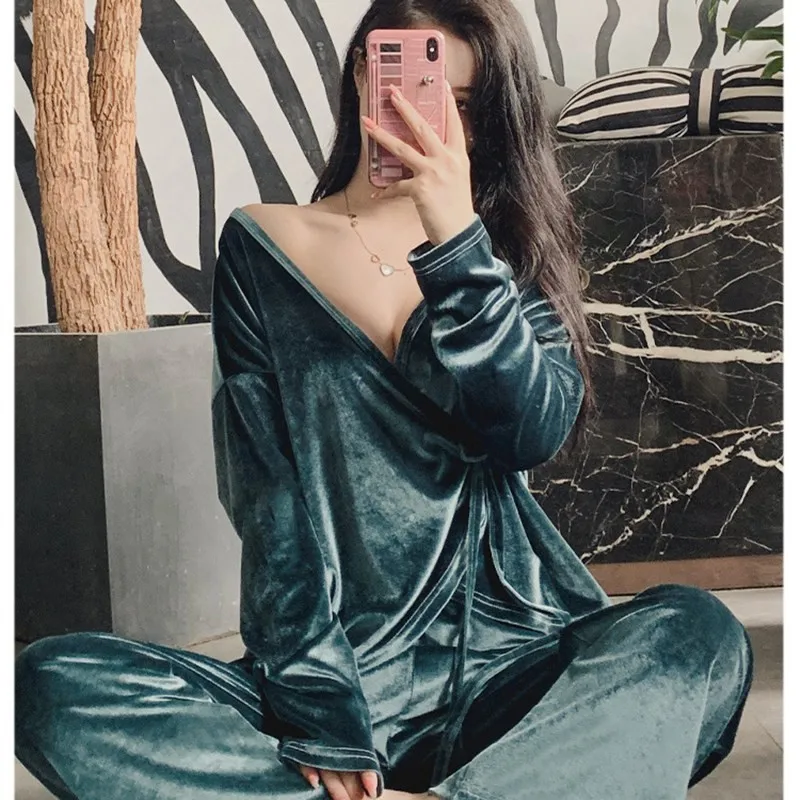 Пижама бархатная женская с V образным вырезом и длинным рукавом|Комплекты пижам| |