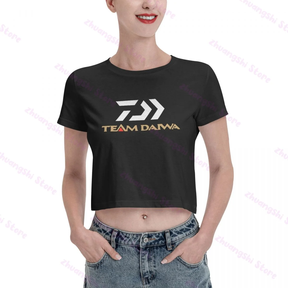 

Daiwa Fishinger Logotipo Novedad Short crop T-shirt for women