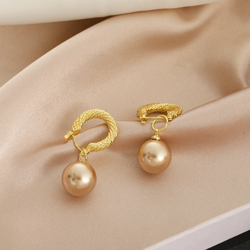 

Retro Elegant Champagne 1cm Pearl Earrings Clip for Women Rose Gold Drop Colorful Pearl Wedding Party A Earring Jewelry Gift