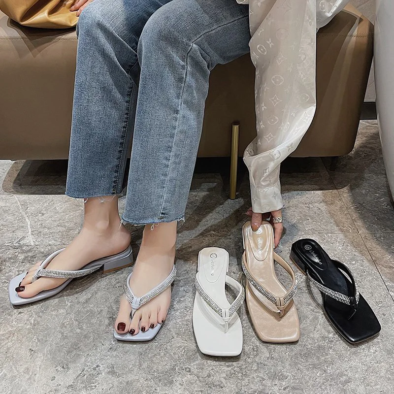 

Slippers Casual Shoes Woman 2021 Rubber Flip Flops Square heel Shale Female Beach Pantofle Glitter Slides Low Luxury Hawaiian Bl