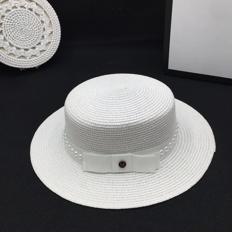 Плоская соломенная шляпа Женская мода вместе маленький чистый и свежий