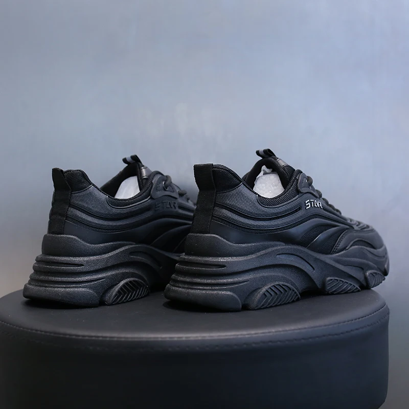 

Женские спортивные туфли, сезон осень 2022, дышащие высококачественные модные повседневные туфли, Нескользящие универсальные старые туфли н...