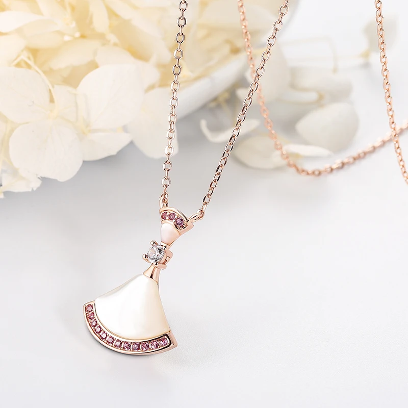 

Creative new in little red dress women luxurious necklace silver rose gold powder baibei fan pendant set with zircon necklace3