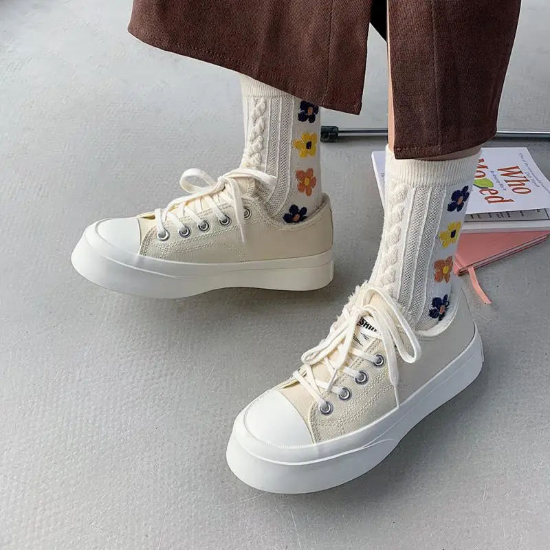 

Canvas Shoes Women Winter Sneakers Woman Flats Casual Sneaker Warm Platform Sneakers Women Casual Shoes Ladies Shoe Fashion New