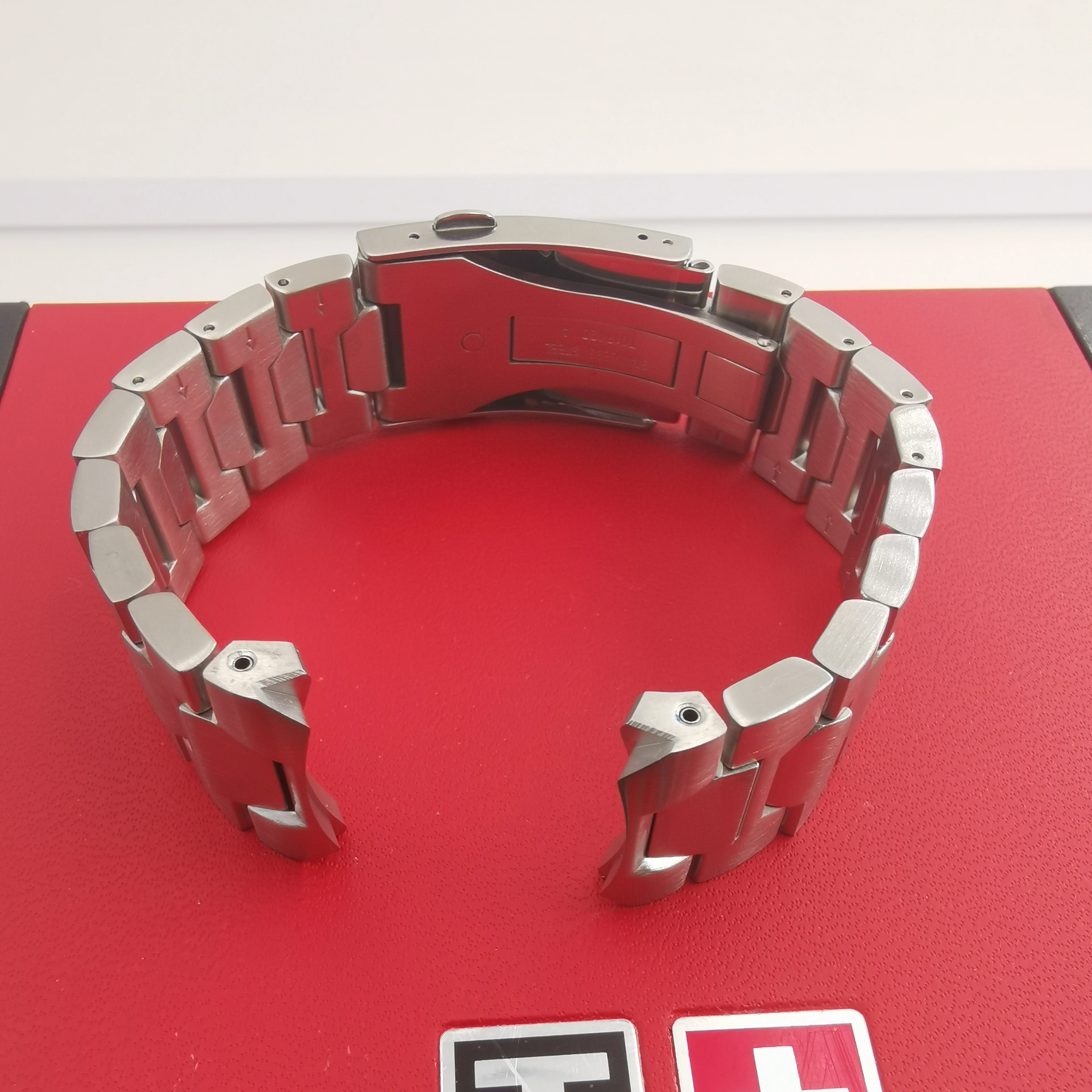 Титановый браслет для наручных часов T013420A T-Touch T013/T091420A сплошной ремешок из
