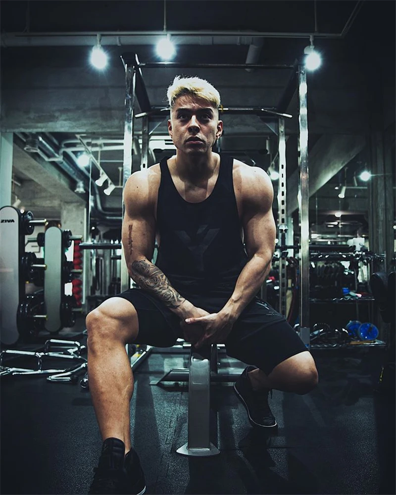 2020 LYFT летний топ на бретельках Стрингер Толстовка для бодибилдинга тренажерного