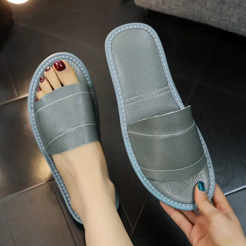 

Fish mouth summer slippers men Precision stitching Shallow indoor shoes leather slides man slippers