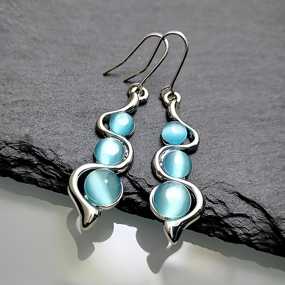 

New Design S Shaped Women Earrings Inlaid Sky Blue Imitation Opal Stone Simple Stylish Girl Party Fashion Drop Earrings