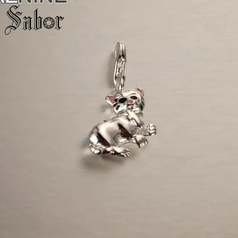 Женский посеребренный браслет с маленькой кошкой 1 5x1 7 см|Шармы| |