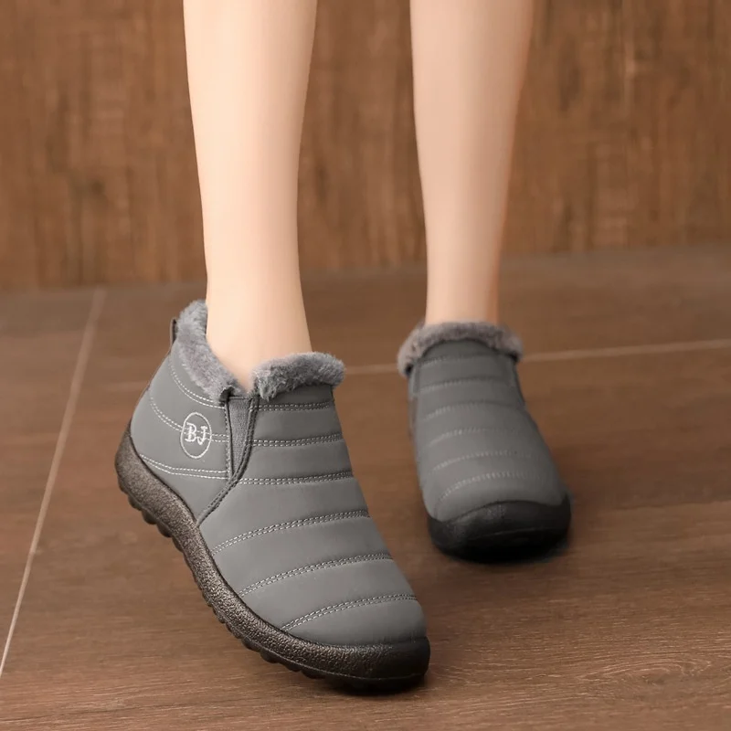 

Flat Slippers Winter Snow Boots Fur Lined Warm Ankle Boots Slip On Waterproof Outdoor Booties Comfortable Shoes for Women Plush
