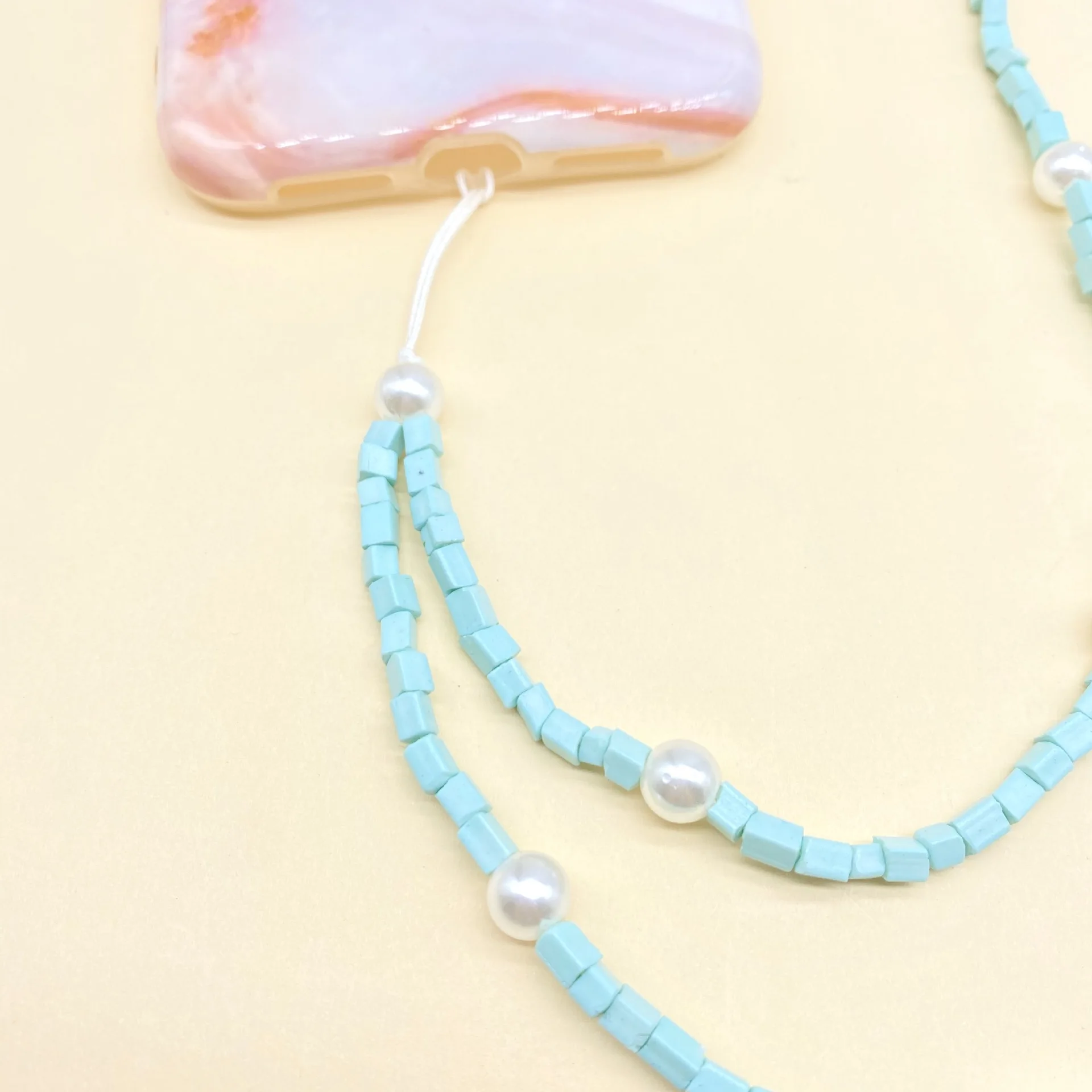 

2021 Summer Korean Fashion Mobile Phone Chain Decoration Color Beaded Chain Mobile Phone Strap