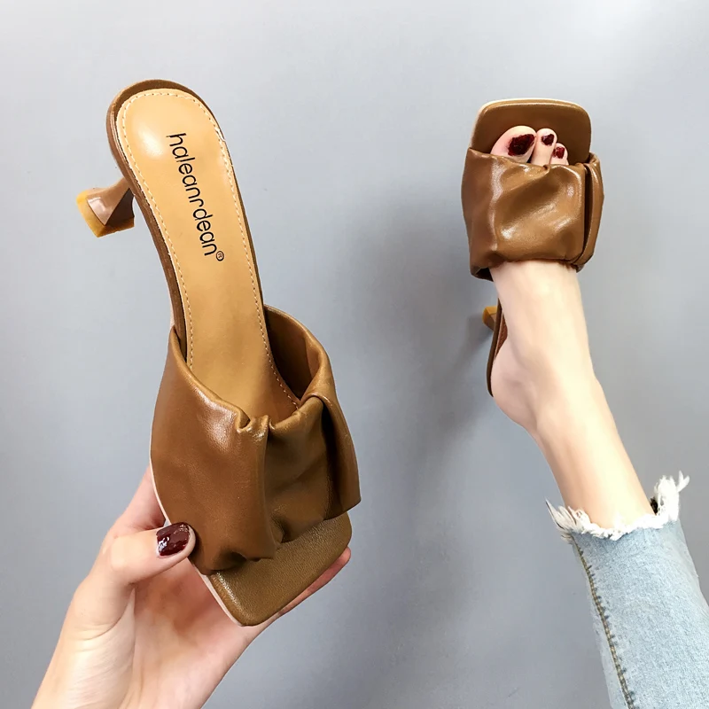 

Slippers Women Summer Shoes Pantofle Thin Heels Luxury Slides Square Toe Heeled Mules 2021 Designer Soft High Rubber Rome Sexy F