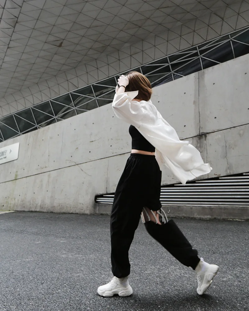 

2021 Spring/Summer New Trousers Fashion Pearl Hollowed-out Leg Shaping Casual Pants Women's Loose All-Match Black Pants