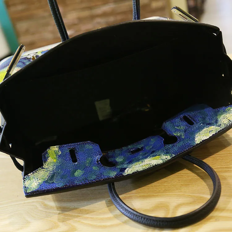 

2020 Women Bag Fashion summer hit the color portable hand-painted Star High Quality ladies large Europe Real Leather Handbags