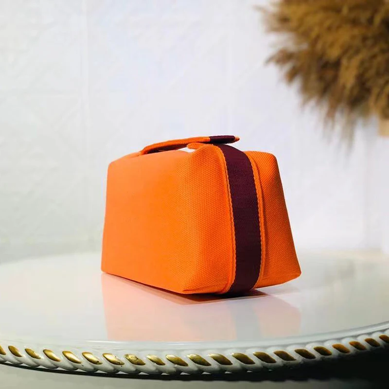 

Женская сумка для хранения, дизайнерская брендовая сумка для стирки, Высококачественная дорожная косметичка, удобная простая мини-кошелек ...