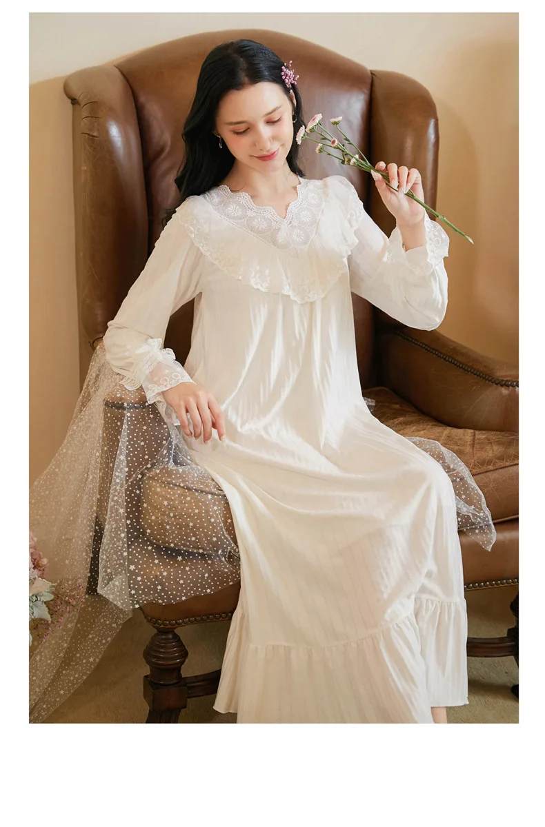 

New Loose Plus Size Long Sweet Cute Nightdress Female Spring Autumn Retro Sweet Princess Home Service Jacquard Cotton Nightdress