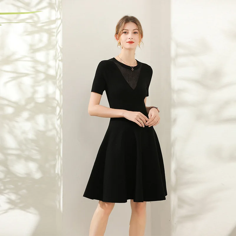 

Fashion deep V-neck hollow neck back lace embroidery sexy waist slim summer dress women's wear