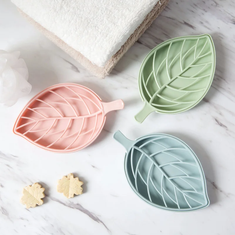 

3 Colors Leaf Shape Soap Holder Non Slip Soap Box Toilet Shower Tray Draining Rack Bathroom Gadgets Soap Dish Soap Tray Holder
