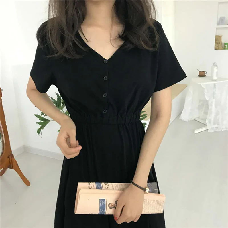 

Black Dress Women's 2021 Summer New French Hepburn Style Temperament Waist Slimming V-Neck Short Sleeve A-Line Dresses Female