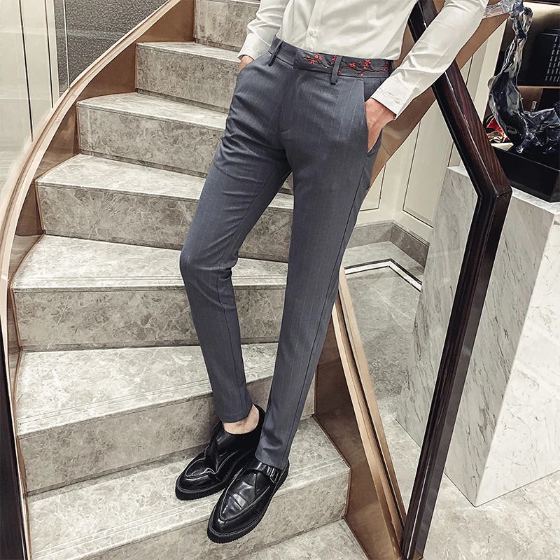 Деловая официальная одежда брюки в полоску мужские корейские облегающие