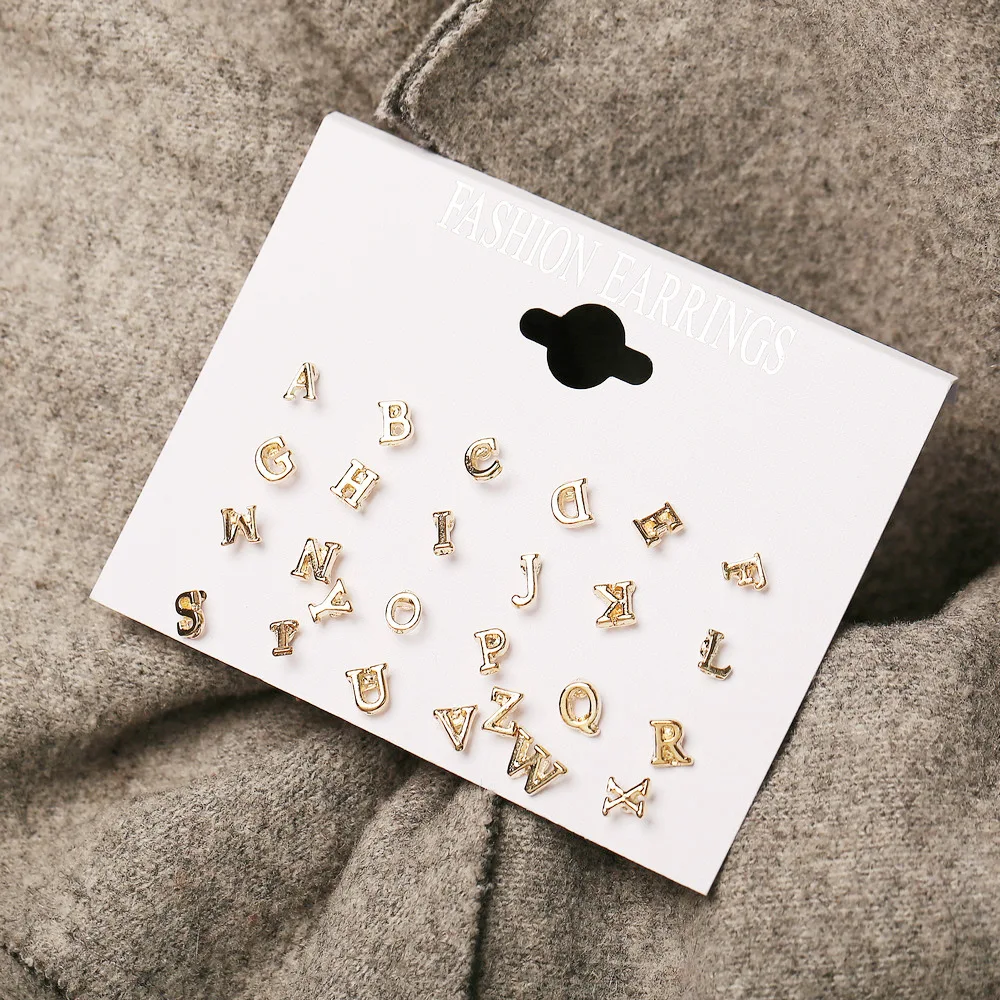 

New Ear Accessories Creative DIY 26 Letter Gold Color Stud Earrings Fashion Party Exquisite Cute Earrings for Women Jewelry