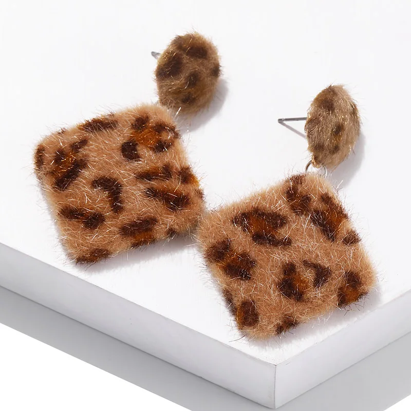 Новые модные сексуальные женские леопардовые серьги милые индивидуальные