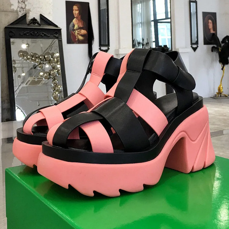 

Fashion Thick Sole Roman Style Casual Sandals Summer Soft Real Leather Woman Cross Braided Ankle Strap Comfortable High Heel