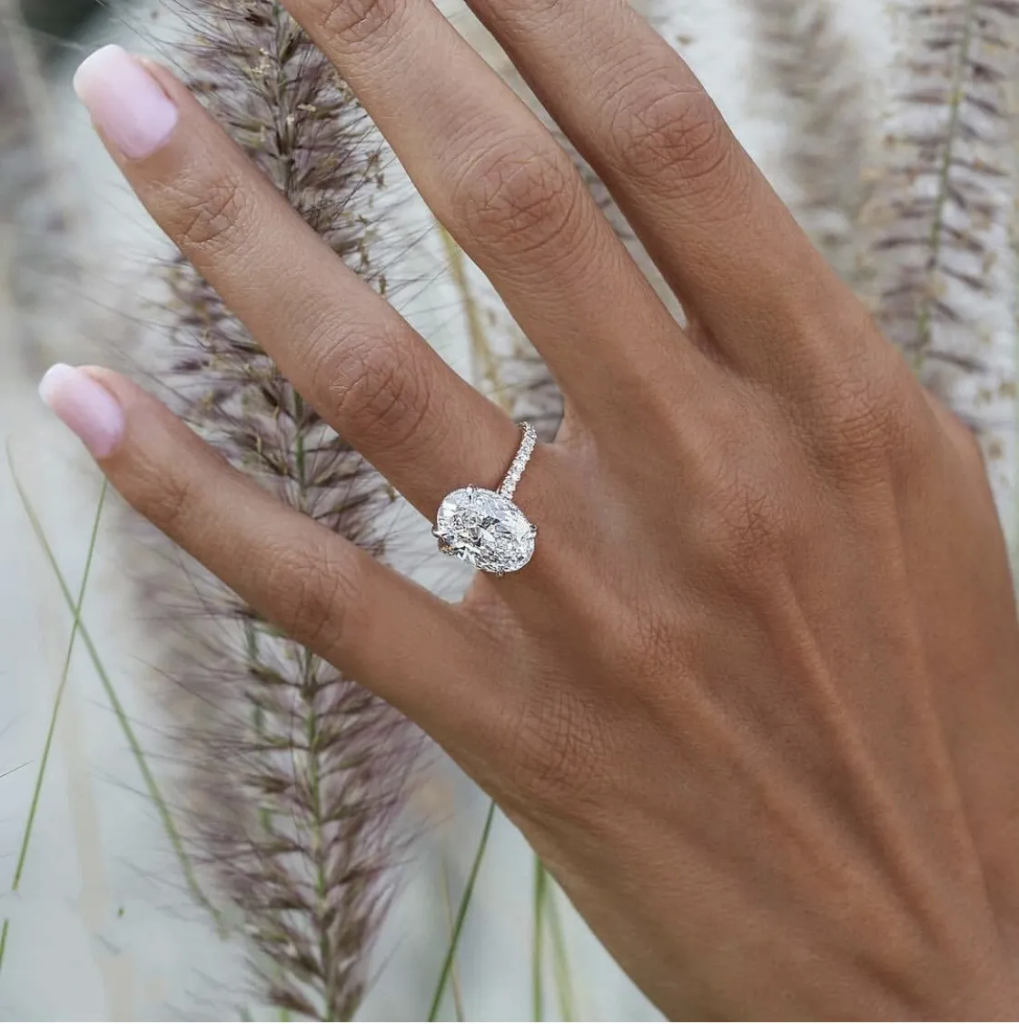 Diskon Besar 925 Perak Murni Cincin Pernikahan Jari Mewah Oval Dipotong 3ct Cincin Berlian untuk Wanita Pertunangan Batu Permata Perhiasan Anel